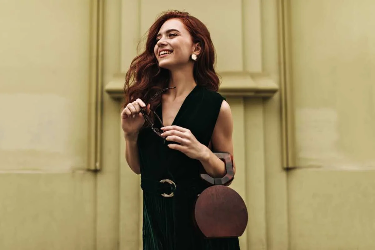 Punya Aura Elegan! 7 Kebiasaan Ini Diam-Diam Membuat Seseorang Terlihat Berkelas