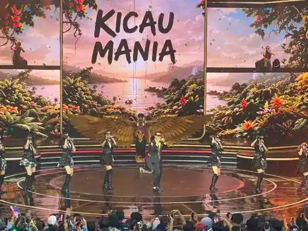 Kolaborasi JKT48 dan Gilga Sahid Ajak Penonton Kilau Raya MNCTV 35 Bergoyang