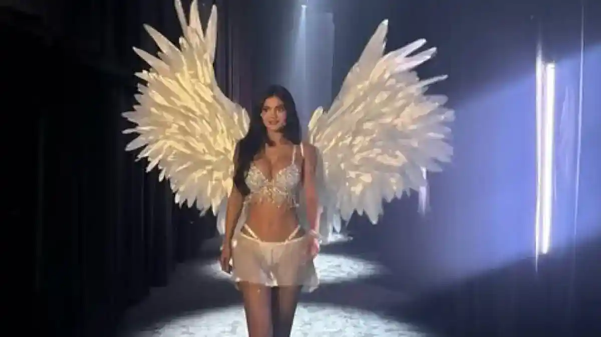 Fantasy Bra Rp800 Miliar Kylie Jenner Pecahkan Rekor Victoria’s Secret