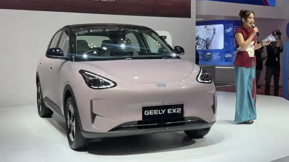 Geely EX2 Tak Bisa Diisi Daya pada Pekan Pertama Pemakaian