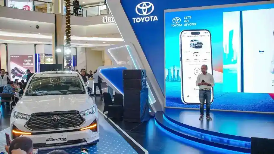 Innova Zenix Hybrid Kini Bisa Dikendalikan dari Jarak Jauh lewat T Intouch