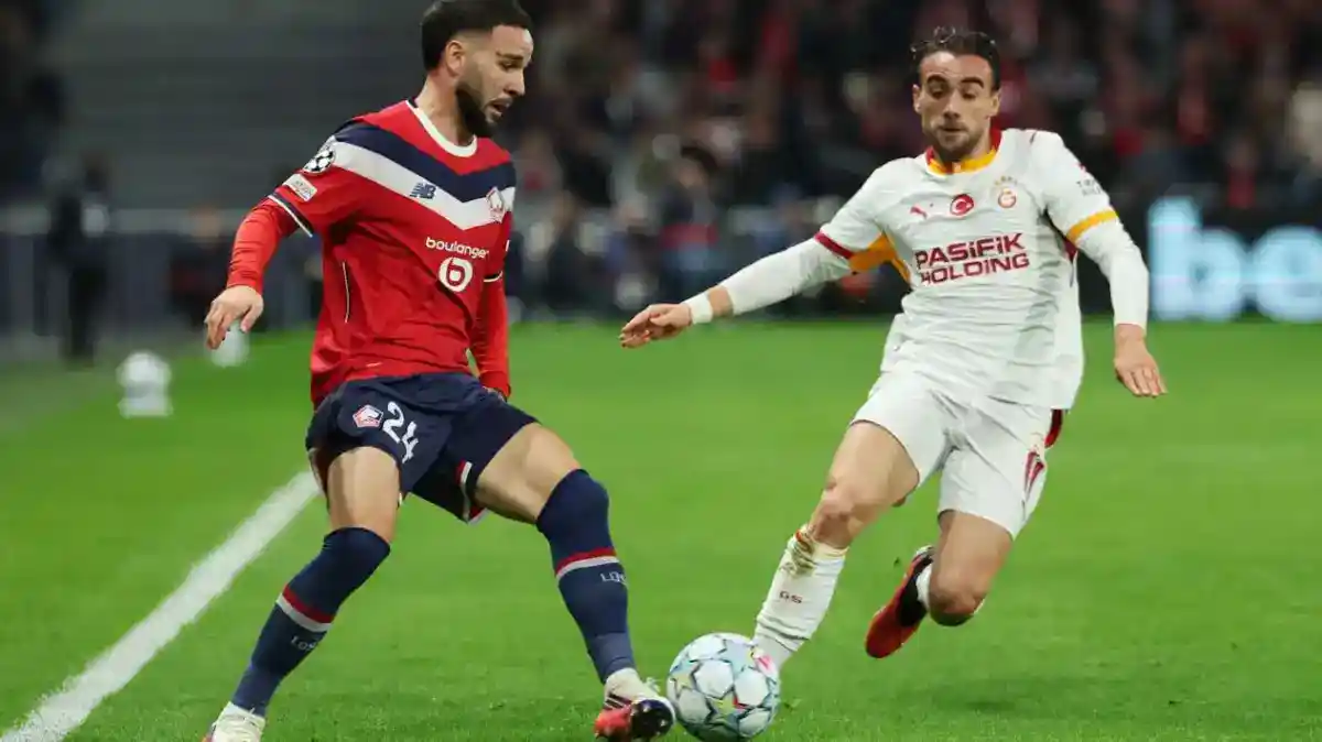 Calvin Verdonk Akui Tantangan Menghadapi Victor Osimhen di Liga Champions