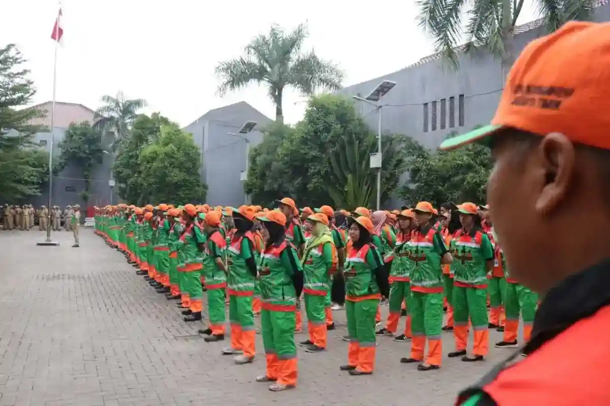 Lima Isu Nasional: Lowongan Padat Karya, Proyek LRT, Rupiah, Gaji ASN, dan Stok Beras