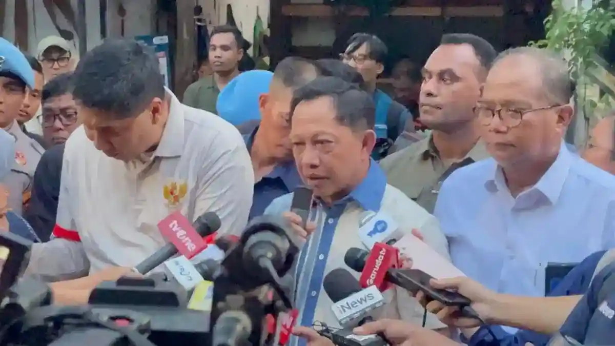 Tito Karnavian Dorong Penanganan Akar Masalah di Kampung Ambon