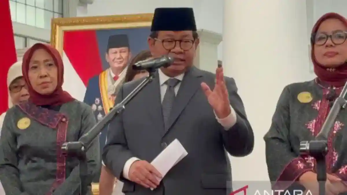 Pramono Tegaskan ASN Terlambat Tak Diizinkan Mengikuti Rapat