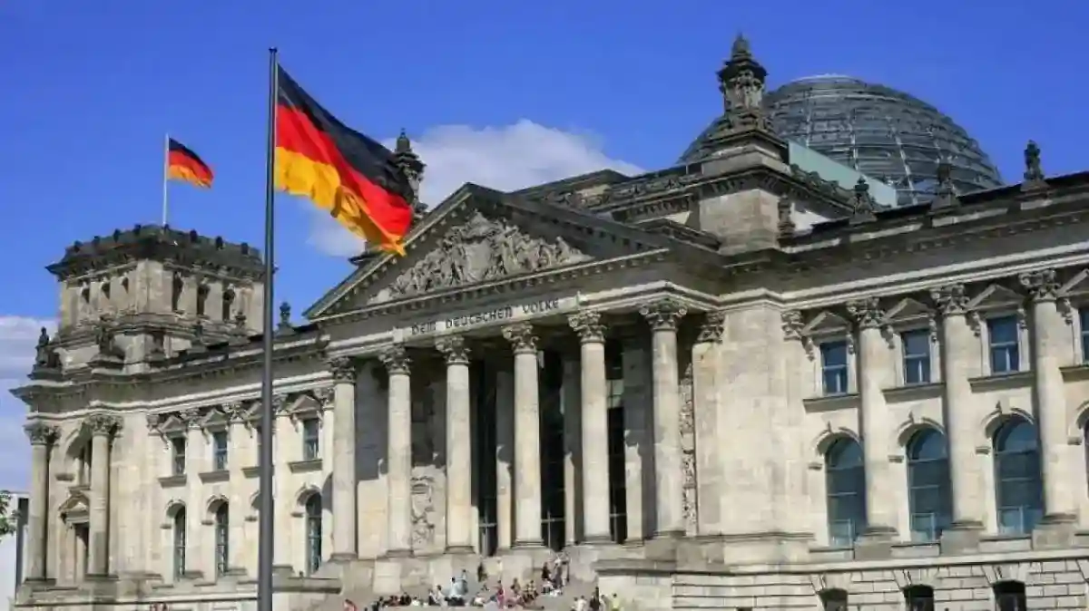 Jerman Rancang Kuota Konten Media Informatif di Platform Sosial