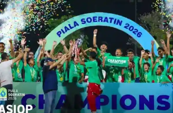 ASIOP Akhiri Penantian Gelar Piala Soeratin U-13 lewat Adu Penalti