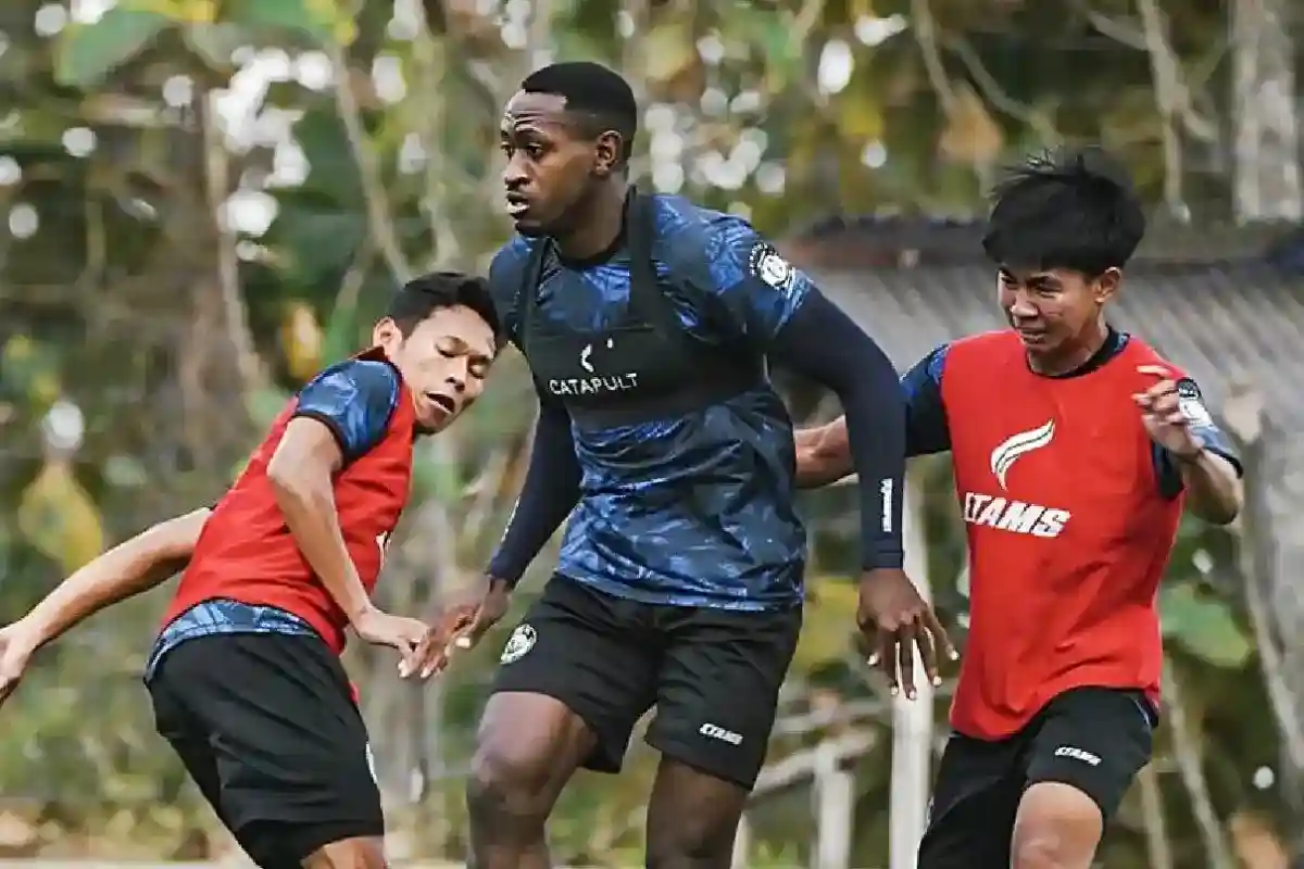 Andre Caldas Tekankan Semangat Juang Arema Jelang Menjamu Dewa United