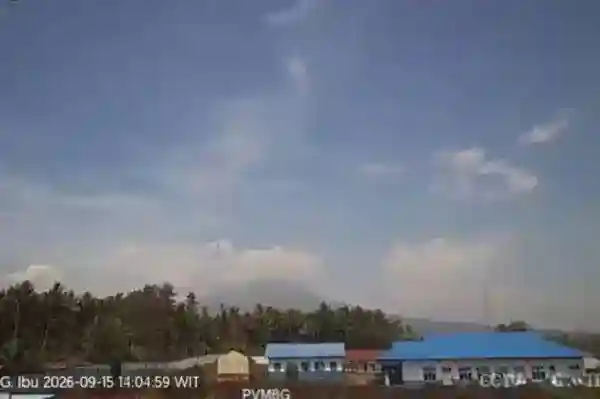 Empat Erupsi Gunung Ibu Terjadi dalam Satu Pagi, Kolom Abu Capai 500 Meter