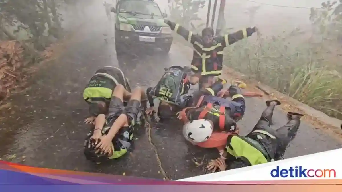 Hujan Membasahi Sejumlah Wilayah Kalimantan dan Sumatera di Tengah Penanganan Karhutla