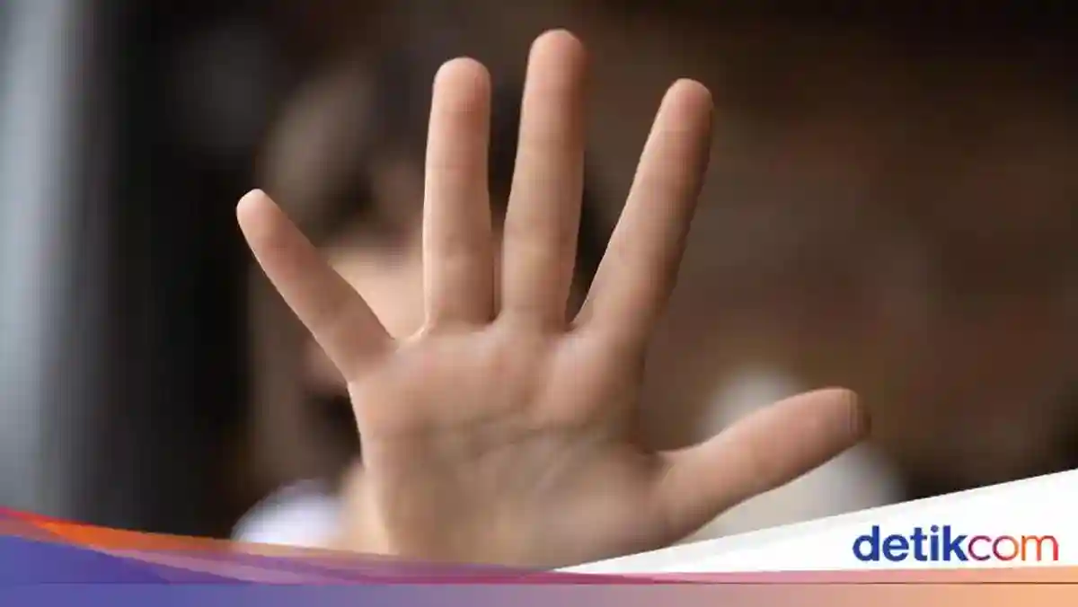 Sahroni Desak Penanganan Hukum atas Dugaan Perundungan 13 Siswi di Ciputat