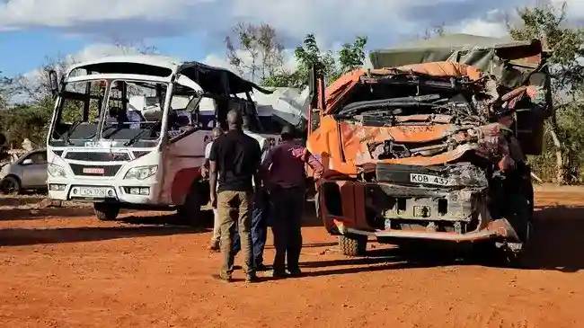 Tabrakan Bus Rombongan Pelayat dan Truk di Kenya Menewaskan 24 Orang