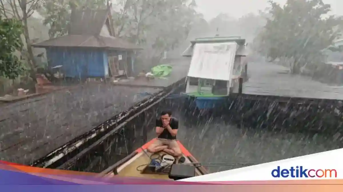 Hujan di Kotawaringin Barat Diikuti Penurunan Tajam Titik Panas Karhutla