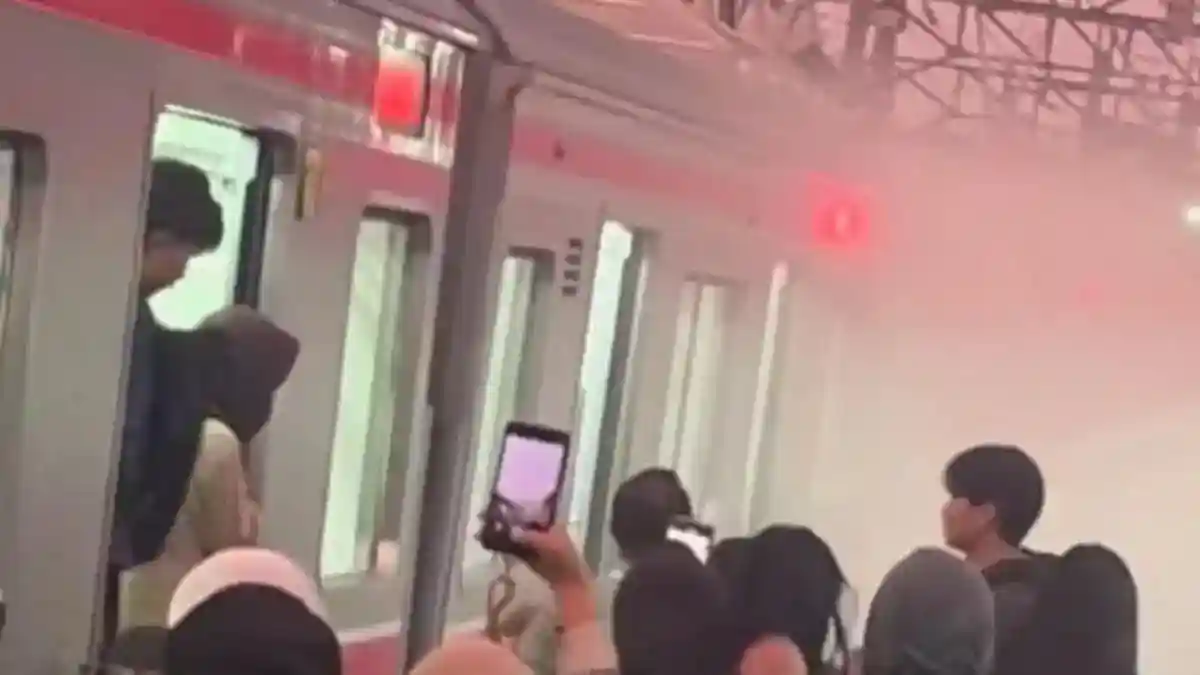 Gangguan KRL Jakarta–Bogor Setelah Pantograf Memercik, Penumpang Dialihkan