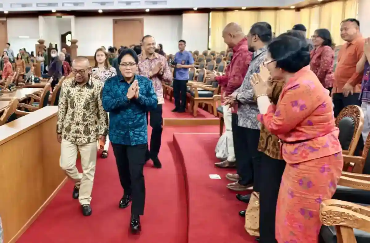 Giri Prasta Jelaskan Perannya Saat Bali Menghadapi Krisis BBM
