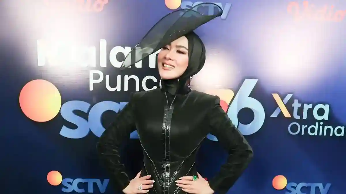 Syahrini Kembali ke Panggung, Prioritas Keluarga Tetap Utama