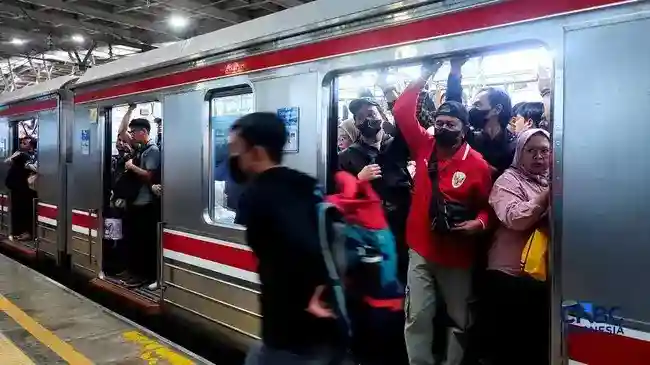 Saat Rumah Tangga Indonesia Memilih Gaya Hidup Lebih Hemat