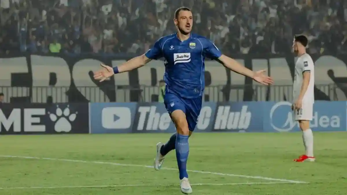 Sekulic Jadi Pembeda, Persib Tundukkan Melbourne Victory di Bandung