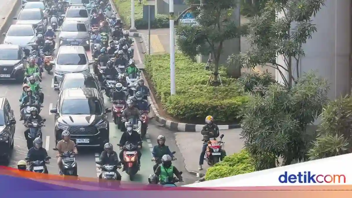 Peta Jalan Kendaraan Listrik Indonesia: Tahapan Peralihan hingga 2060