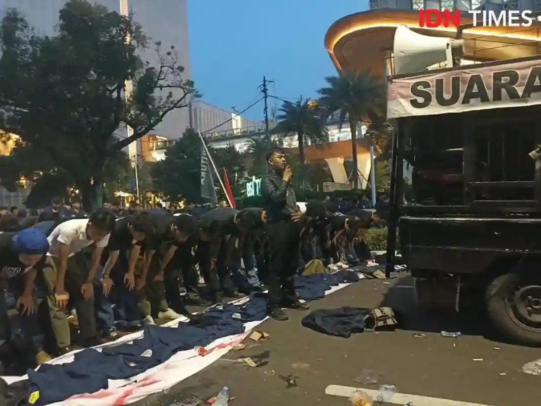 Mahasiswa Trisakti Akhiri Aksi Damai Setelah Sampaikan Tiga Tuntutan