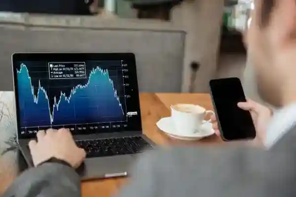 MKNT Pimpin Saham Penguat Sepekan saat IHSG Terkoreksi 7,03 Persen