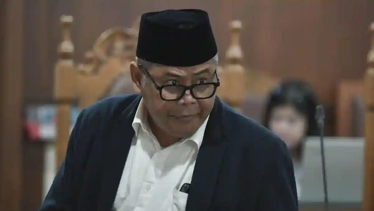 Subhan Palal: Penggugat Suket Pendidikan Gibran yang Kasasinya Dikabulkan MA