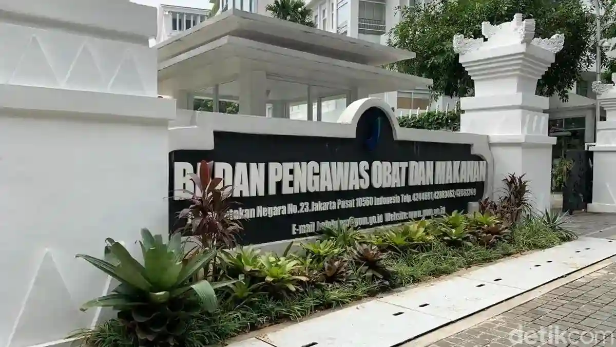 BPOM Telusuri Teh Botol Sosro yang Viral Disebut Berbusa dan Berbau Sabun