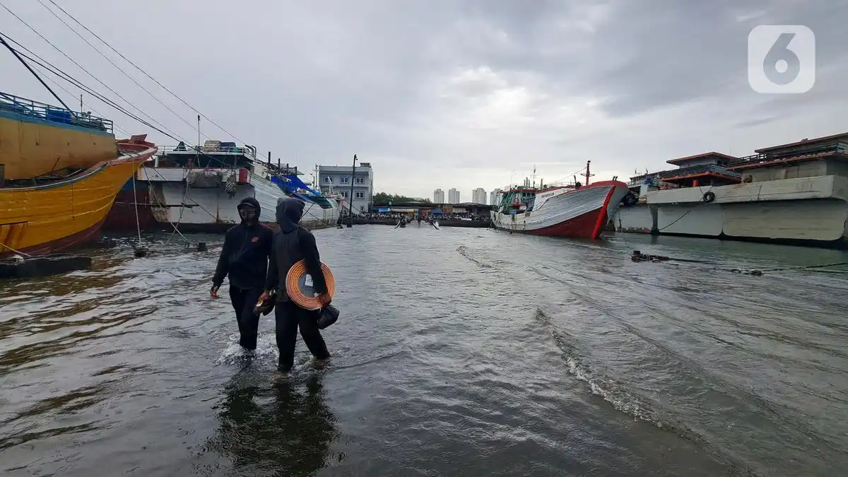BNPB Siagakan Wilayah Pesisir Hadapi Ancaman Rob dan Bencana Hidrometeorologi