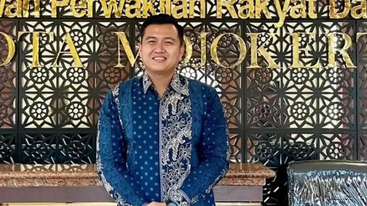 Tiga Legislator Fraksi Gerindra Terjaring Kasus Narkoba di Surabaya, Sanksi Menunggu Keputusan Partai Tiga Legislator Fraksi Gerindra Terjaring Kasus Narkoba di Surabaya, Sanksi Menunggu Keputusan Partai