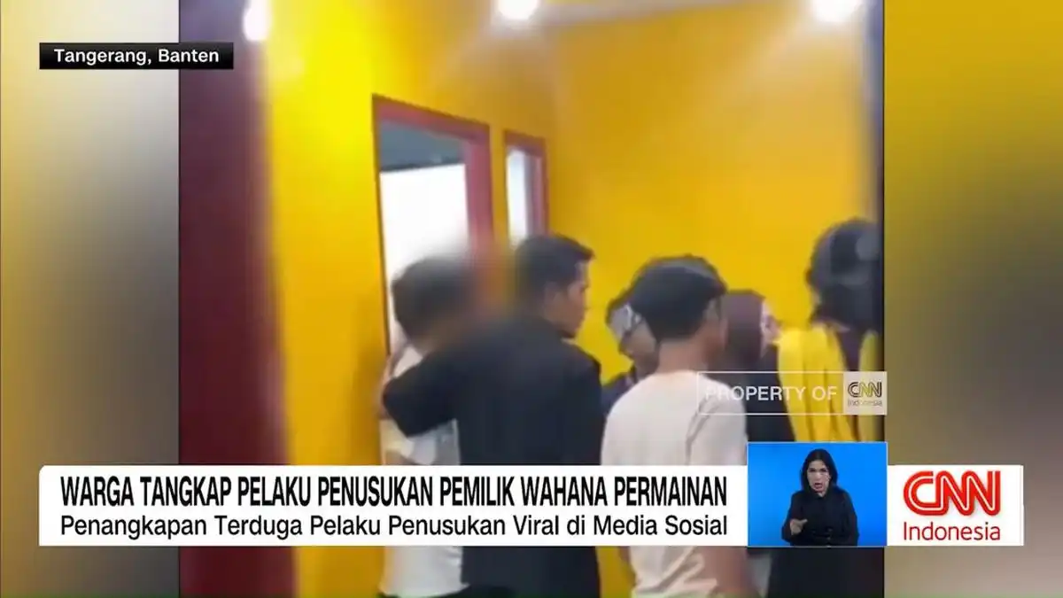Warga Tangkap Terduga Pelaku Penusukan Pemilik Wahana di Tangerang Warga Tangkap Terduga Pelaku Penusukan Pemilik Wahana di Tangerang
