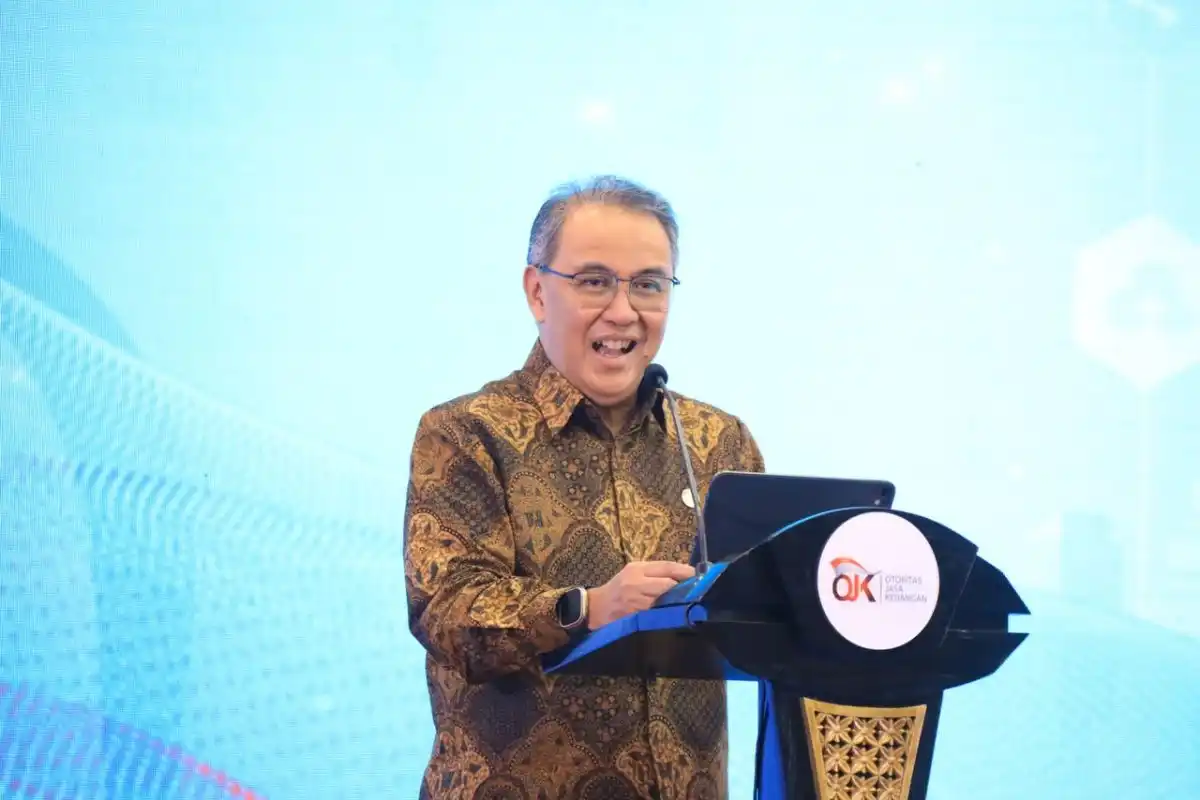 OJK Dorong Generasi Muda Jadi Duta Literasi Keuangan Digital OJK Dorong Generasi Muda Jadi Duta Literasi Keuangan Digital