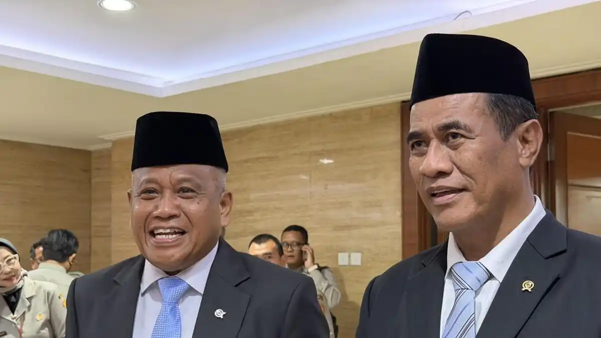 Usai Dilantik sebagai Wamentan, Saleh Mustafa Memproses Pengunduran Diri dari Wakasad Usai Dilantik sebagai Wamentan, Saleh Mustafa Memproses Pengunduran Diri dari Wakasad