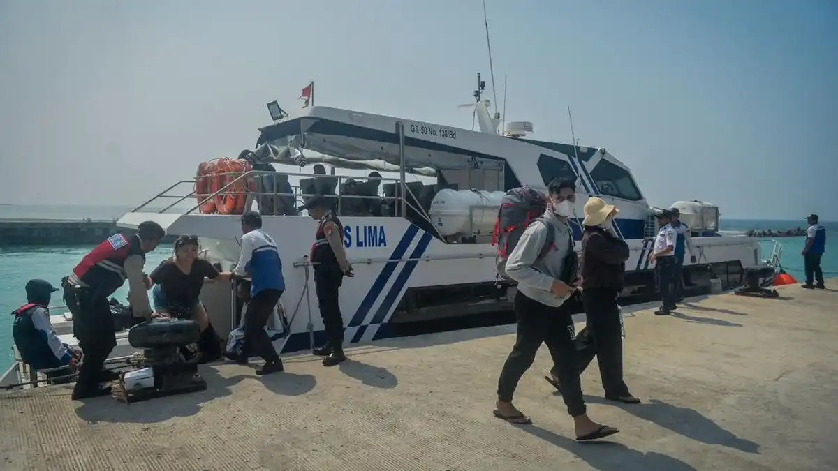 DPRD DKI Soroti Arah Pengembangan Transjakarta Laut untuk Kepulauan Seribu DPRD DKI Soroti Arah Pengembangan Transjakarta Laut untuk Kepulauan Seribu