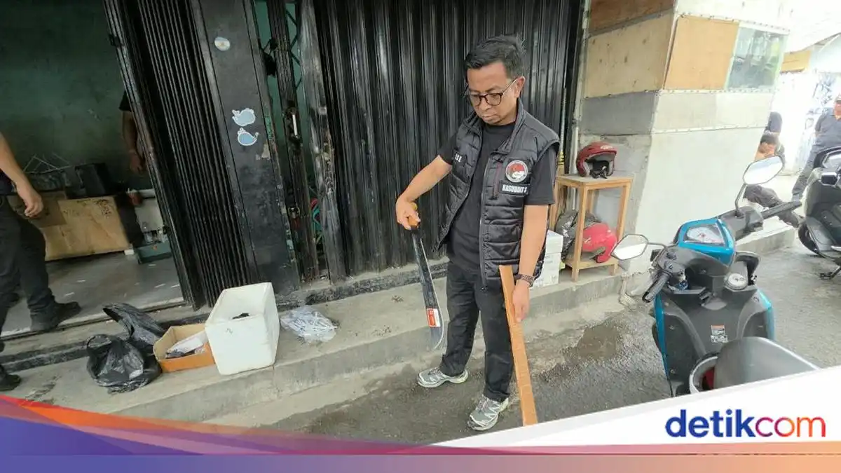 Penggerebekan Gabungan Menyasar Dua Titik Peredaran Narkoba di Jakarta Barat
