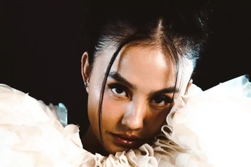 Ari Bias Kembali Ajukan Gugatan Hak Cipta terhadap Agnez Mo atas Lagu “Bilang Saja” Ari Bias Kembali Ajukan Gugatan Hak Cipta terhadap Agnez Mo atas Lagu “Bilang Saja”