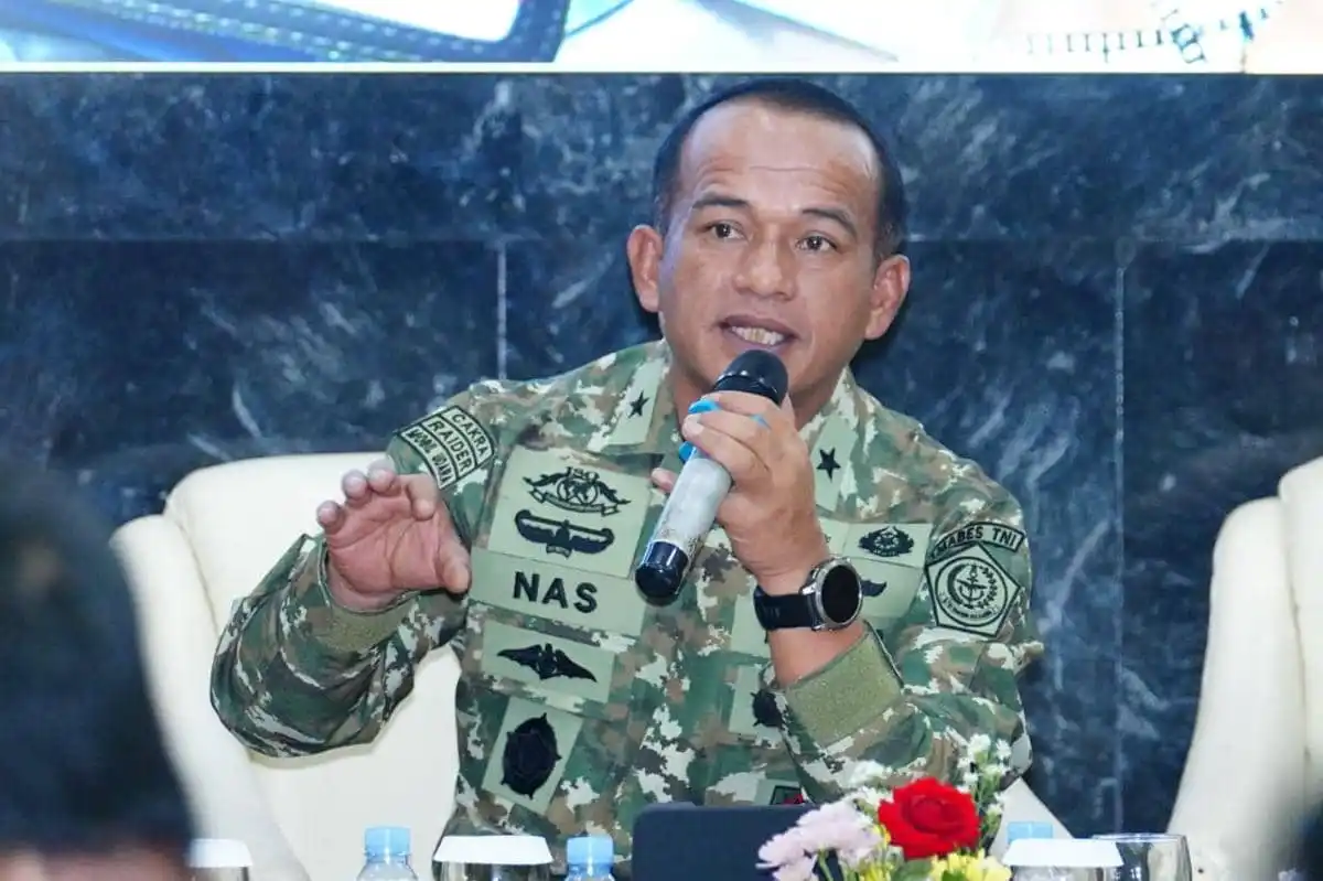 Maka, pengamanan di rumah dinas itu dipastikan tidak akan luput terjadi Maka, pengamanan di rumah dinas itu dipastikan tidak akan luput terjadi