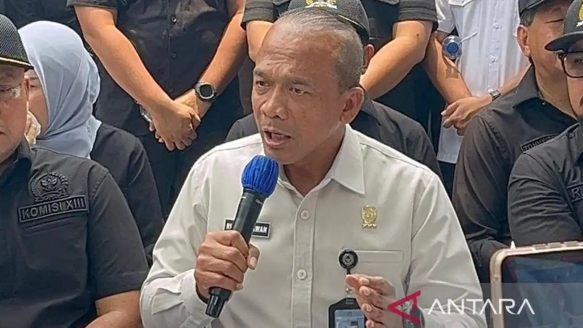 Petugas Rutan Depok Dipecat Setelah Terbukti Memasukkan Narkoba ke Lapas Petugas Rutan Depok Dipecat Setelah Terbukti Memasukkan Narkoba ke Lapas