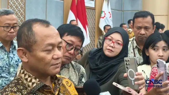Menperin Dorong Gas Bumi Diakui sebagai Bahan Baku Strategis Industri Menperin Dorong Gas Bumi Diakui sebagai Bahan Baku Strategis Industri