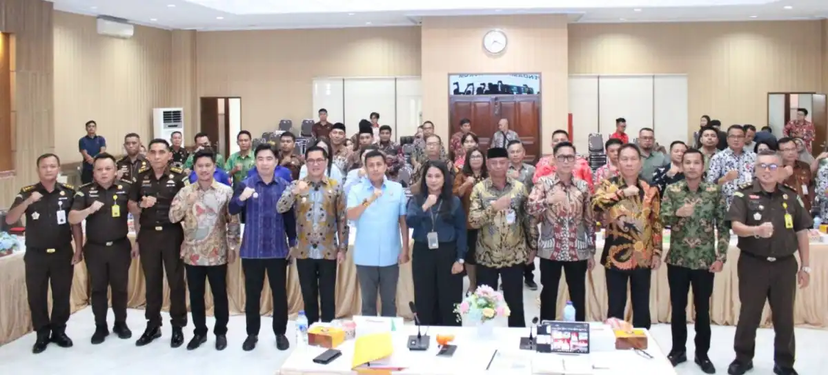 Pemkab Minahasa Tenggara Perkuat Pendampingan Hukum Program Perumahan Bersama Kejati Sulut Pemkab Minahasa Tenggara Perkuat Pendampingan Hukum Program Perumahan Bersama Kejati Sulut