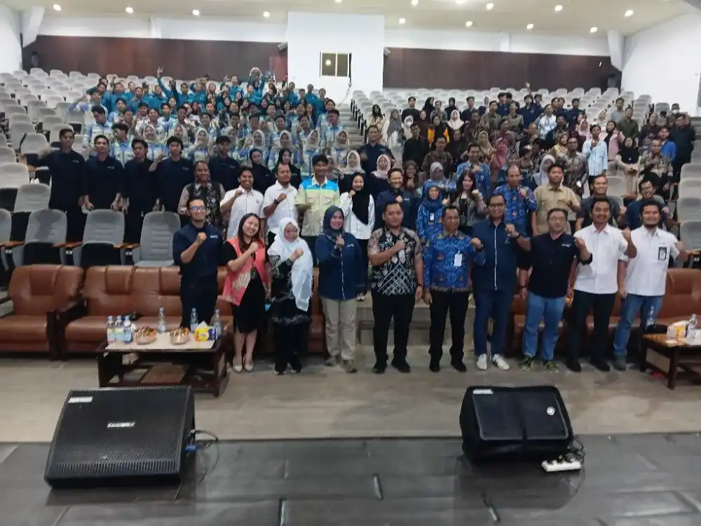 30 Penerima Beasiswa IBFL Generasi Pertama Menuntaskan Studi