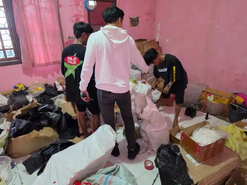 Pabrik Gelap Vitamin Anak Bermerek Apialys Terbongkar di Lampung