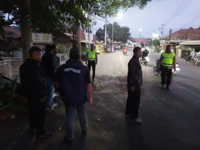 Kecelakaan Rombongan Pemotor di Kedungwuni Tewaskan Satu Orang