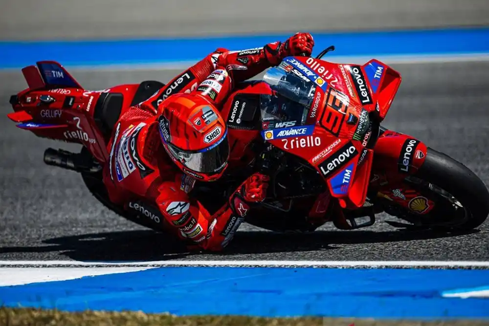 Marc Marquez Tundukkan Jorge Martin dalam Sprint MotoGP Mandalika 2026
