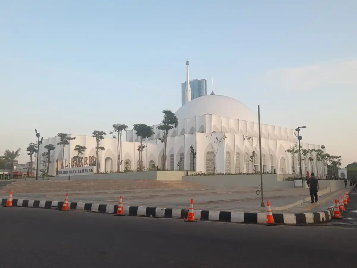 Prakiraan Cuaca Lampung Sabtu 10 Oktober 2026: Cerah Berawan, Hujan Ringan Berpeluang Turun di Sejumlah Wilayah