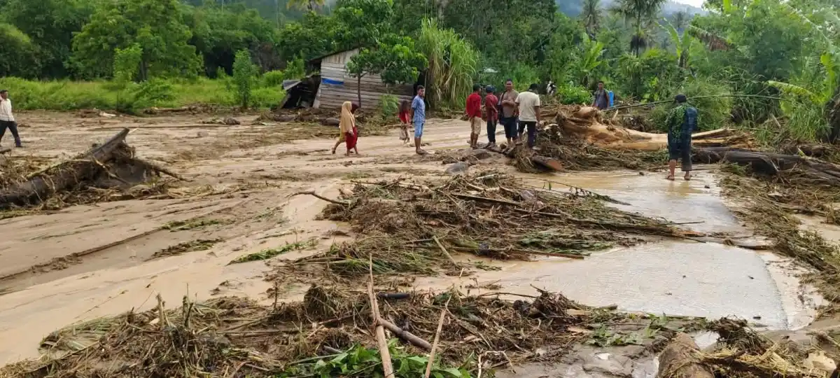 Banjir dan Longsor Menghentikan Sementara Jalur Nasional Blangkejeren–Takengon