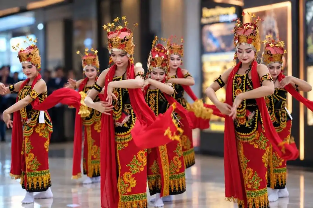 Promo Tiket KAI Semarakkan Gandrung Sewu di Banyuwangi