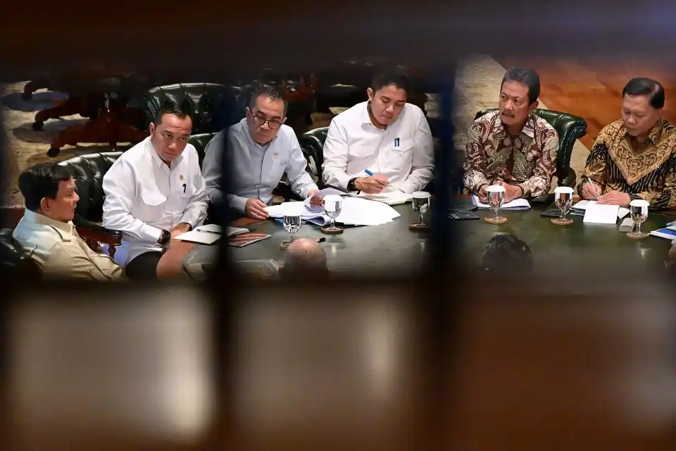 Prabowo Panggil Menko dan Wamen Kelautan di Hambalang Bahas Percepatan Kampung Nelayan