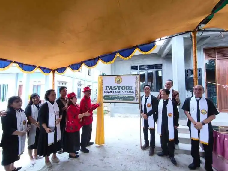 Pastori Resort GKE Sintang Diresmikan, Jemaat Diingatkan Rawat Aset Gereja