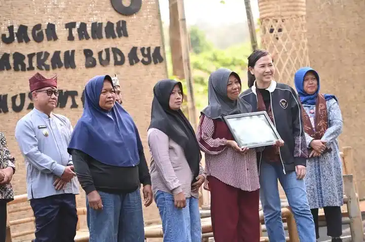 PKBM NUN Perluas Kesempatan Belajar bagi 500 Warga Kampung Papring
