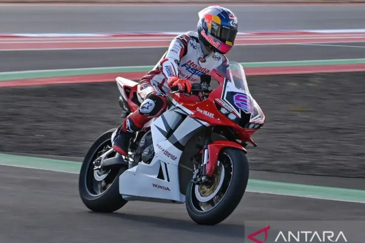 Veda Ega Pratama Finis Keenam di Mandalika dan Naik ke Peringkat Ketujuh Moto3